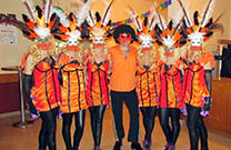 Maskenball in der Discothek Magnus