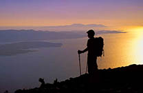 Wanderer im Sonnenuntergang