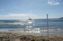 Der Sandstrand bei Lumbarda