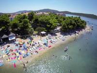 Strand Lolic in Pirovac