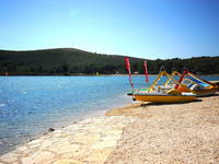 Pomer - Tretbootverleih