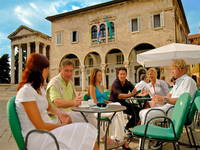 Restaurants & Cafes am Forum