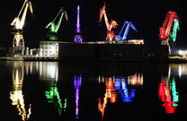 Leuchtende Giganten Spiegelung im Meer