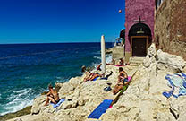 Valentino Bar, Strand Monte