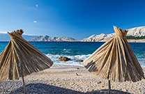Palada Strand, Baska