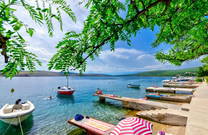 grabrova, betonierte Liegeflächen