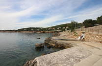 Betonierte Liegeflächen Povile