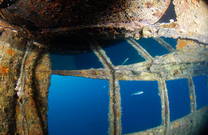 Silo, Schiffswrack Peltastis