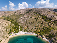 Strand Oprna, Stara Baska