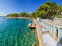 Strand Bonj´les Bains - Beach Club Hvar