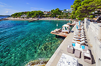 Beach Club Hvar -
Bonj´les Bains