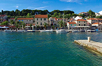 Uferpromenade Maslinica
