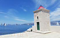 Postira - Hafenpromenade