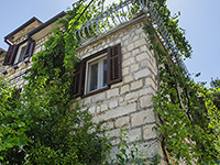 Traditionelles Steinhaus