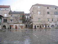 Der Platz Johannes Paul II. (Trg. Ivana Pavla II)