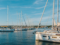 Boot- & Jachtcharter, Biograd
