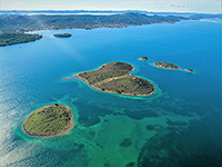 Insel Galesnjak, Herzinsel