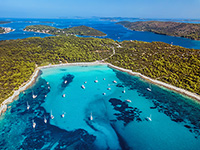 Strand Sakarun, Dugi Otok