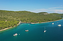 Boote Lamjana Bucht, Bucht Porfoca