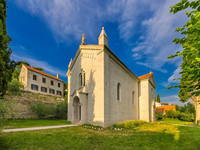 Pfarrkirche der Geburt der seligen Jungfrau Maria- Novigrad (Dalmatien)