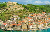 Meeresfjord in Novigrad (Dalmatien)