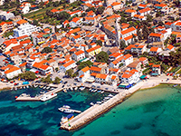 Pakostane, Promenade - Zentrum - Hafen