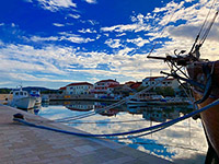 Zentrum, Kleiner Hafen - Pasman