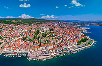 Luftaufnahme Riva und Altstadt Sibenik