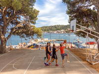 Basketball, Tisno