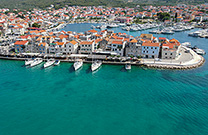 Liegeplätze, Tribunj