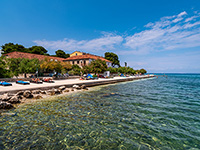 Strand Centar, Ugljan