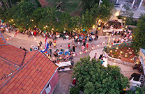 Straßenfest, Gornje selo