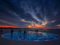 Platz Gruß an die Sonne - Pozdrav Suncu