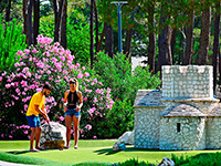 Zaton Resort Mini Golf