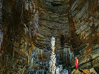 Kristalna Gora Tour, Krizna Höhle