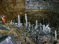 Kristalna Gora, Krizna Höhle
