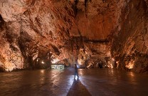 Konzerthalle, Postojna