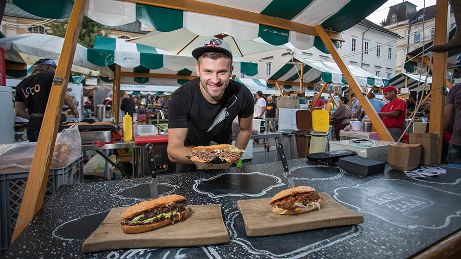 Ljubljana - Offene Küche - Odprta Kuhna