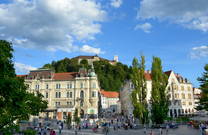 Ljubljana - Blick Drei Brücken & Burg