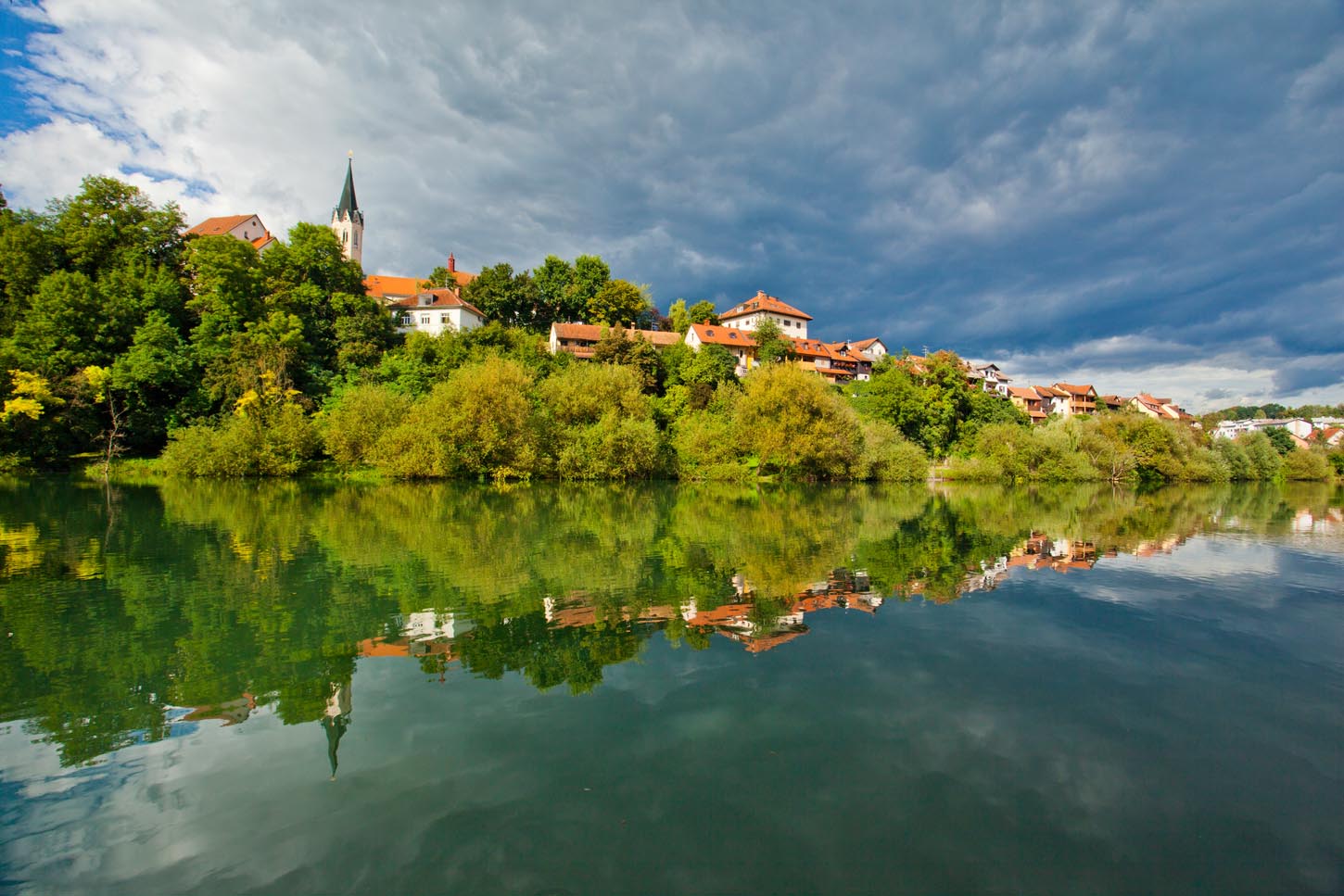 Река КРКА Словения